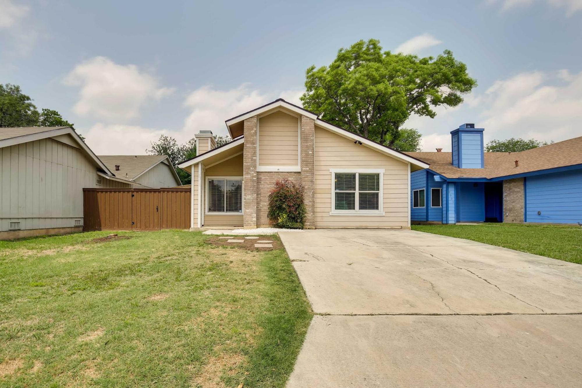 Sunny San Antonio Home With Backyard And Patio! المظهر الخارجي الصورة